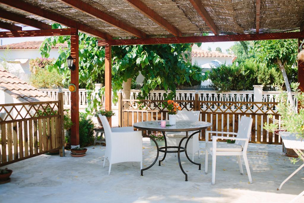 Apartamentos Casa Torres - Adults Only Альбир Экстерьер фото
