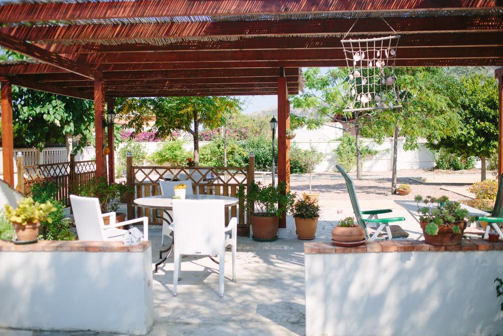 Apartamentos Casa Torres - Adults Only Альбир Экстерьер фото