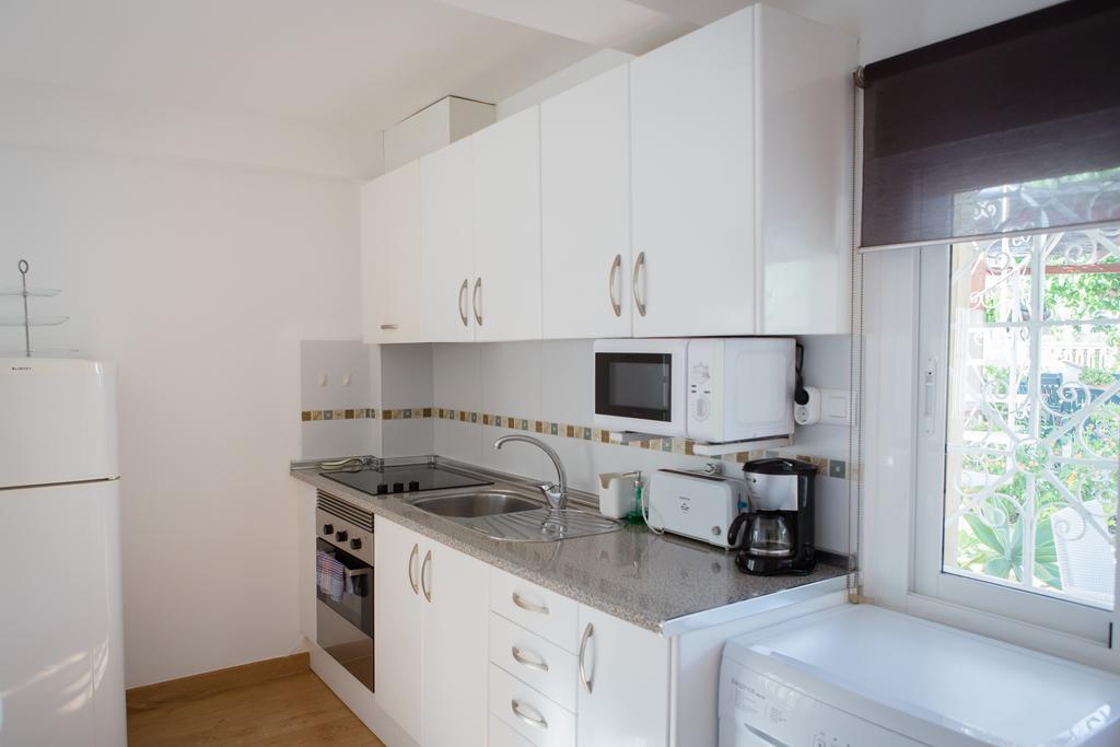 Apartamentos Casa Torres - Adults Only Альбир Экстерьер фото