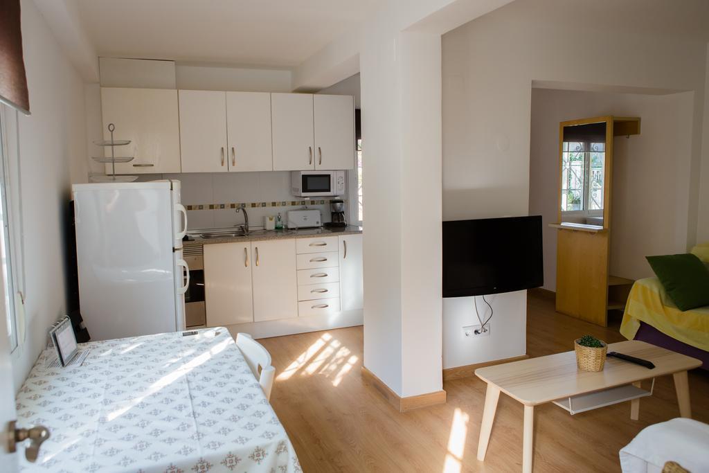 Apartamentos Casa Torres - Adults Only Альбир Экстерьер фото