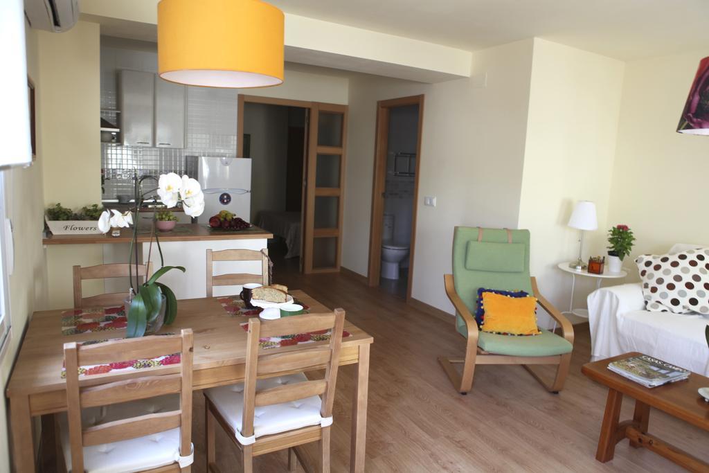 Apartamentos Casa Torres - Adults Only Альбир Номер фото